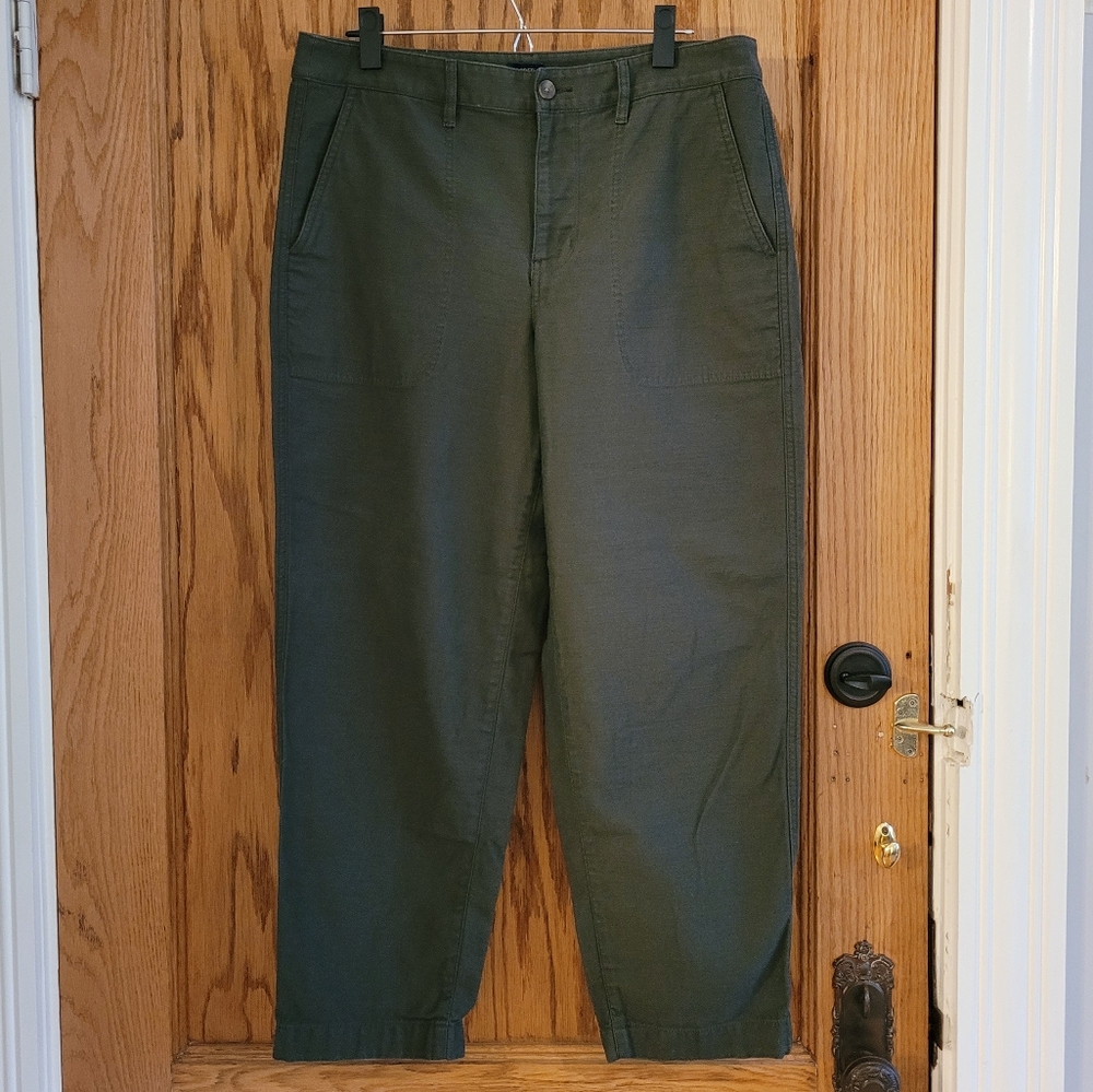 J Crew Factory Cotton Camp Pants, Spanish Moss, Size 12, EUC